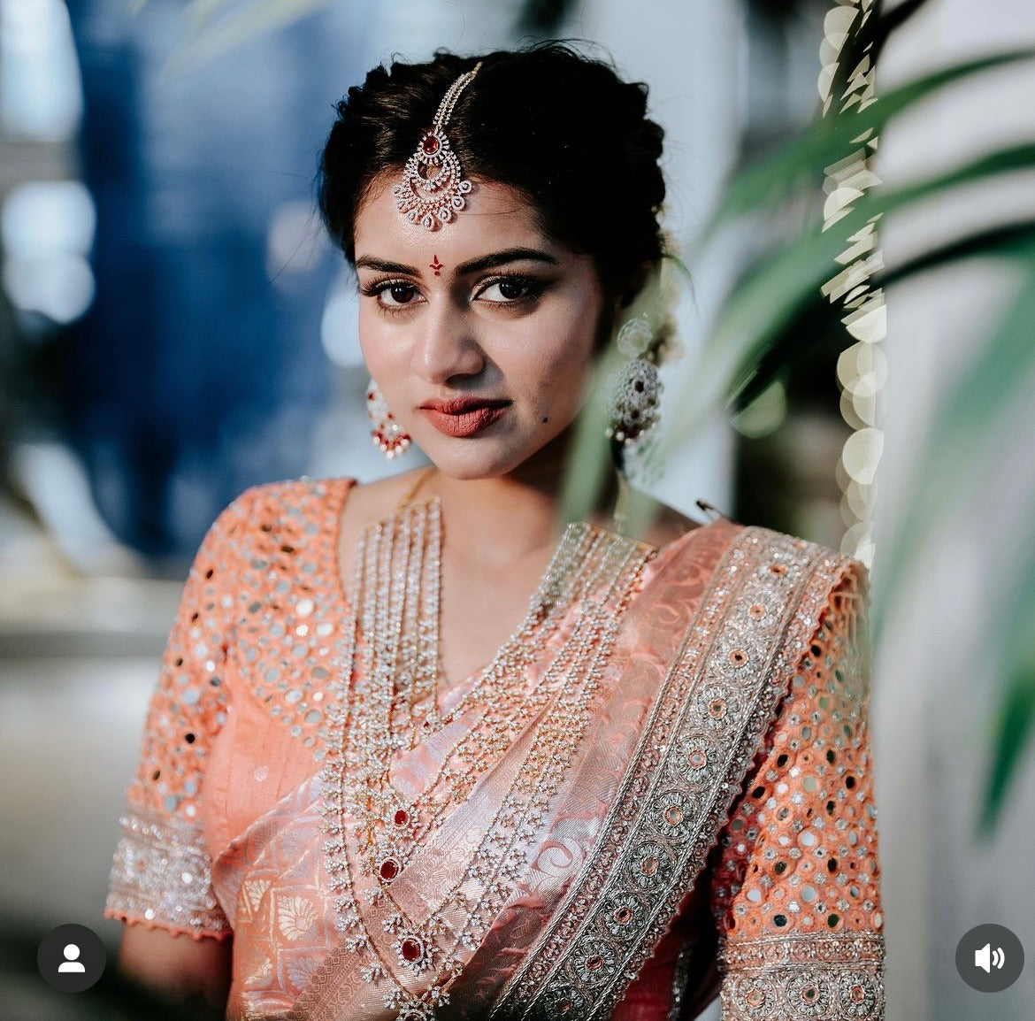 How to Accessorize Your Bridal Saree for a Complete Look