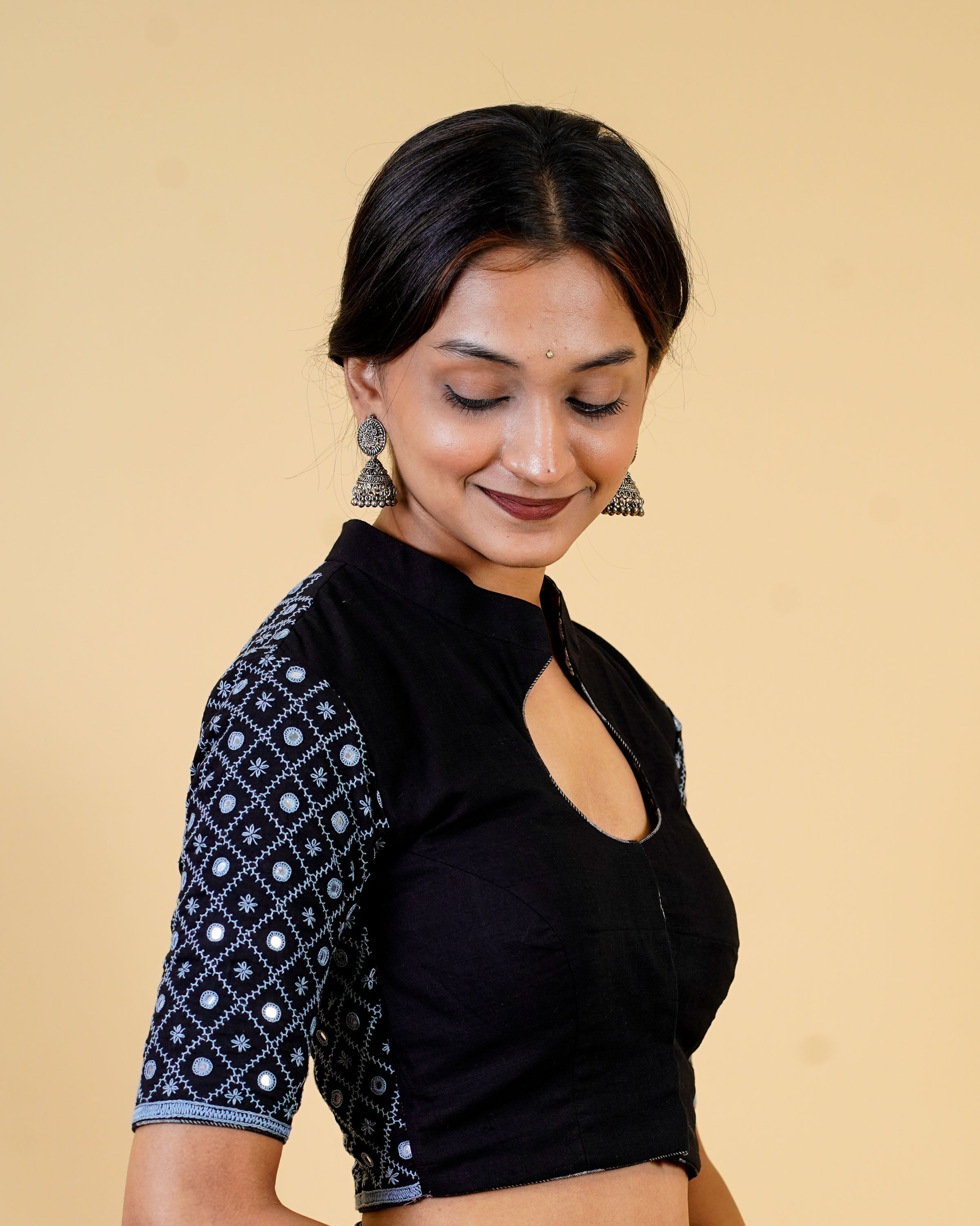 Black Mangalgiri blouse with mirror work