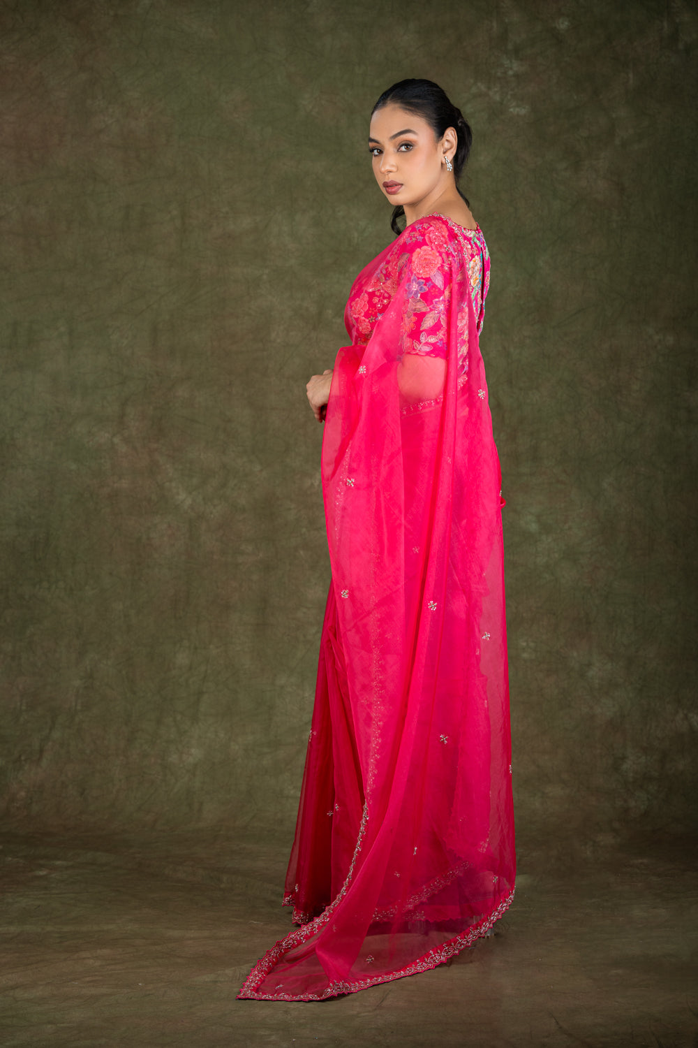 Pink organza saree set